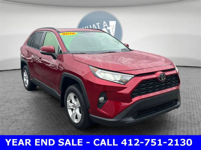 2019 Toyota RAV4 XLE AWD photo