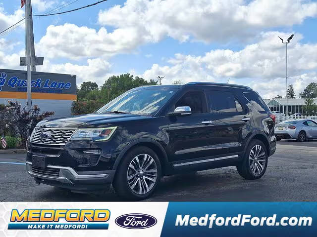 2019 Ford Explorer Platinum 4WD photo
