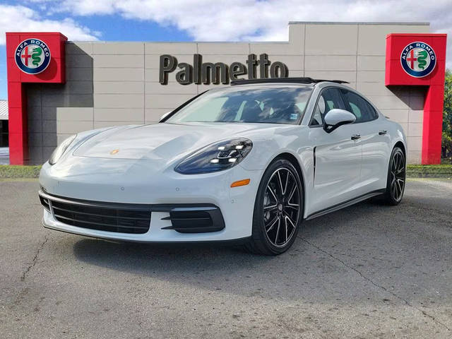 2019 Porsche Panamera 4 AWD photo