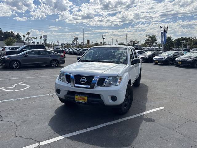 2018 Nissan Frontier SV V6 RWD photo