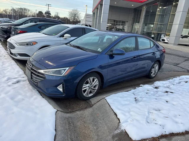 2019 Hyundai Elantra SEL FWD photo