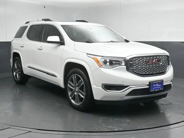 2019 GMC Acadia Denali FWD photo