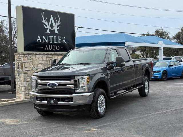 2019 Ford F-250 Super Duty XL 4WD photo