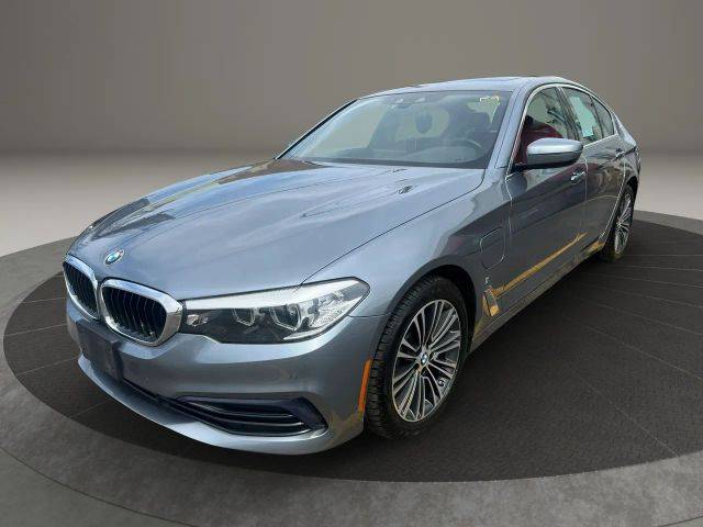 2019 BMW 5 Series 530e xDrive iPerformance AWD photo