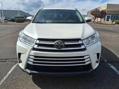 2019 Toyota Highlander XLE AWD photo