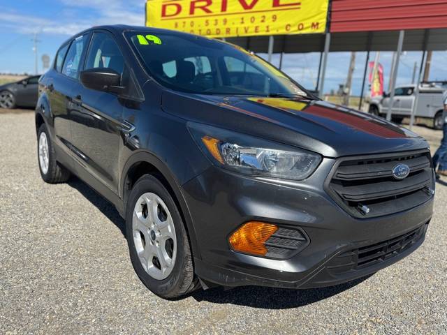 2019 Ford Escape S FWD photo