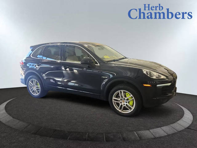 2016 Porsche Cayenne S E-Hybrid AWD photo