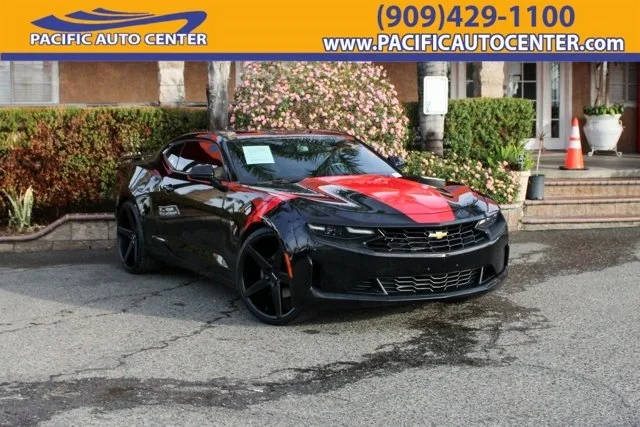 2019 Chevrolet Camaro 1LT RWD photo