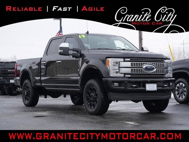 2019 Ford F-250 Super Duty Platinum 4WD photo