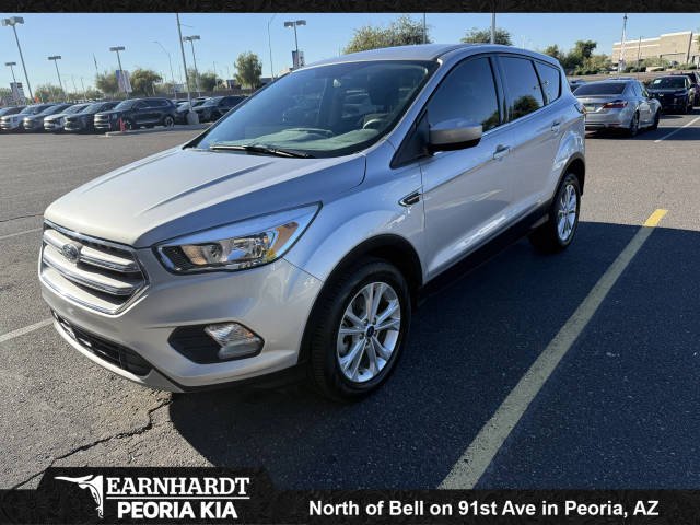 2019 Ford Escape SE FWD photo