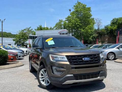 2016 Ford Explorer XLT FWD photo
