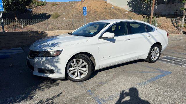 2017 Chevrolet Impala LT FWD photo