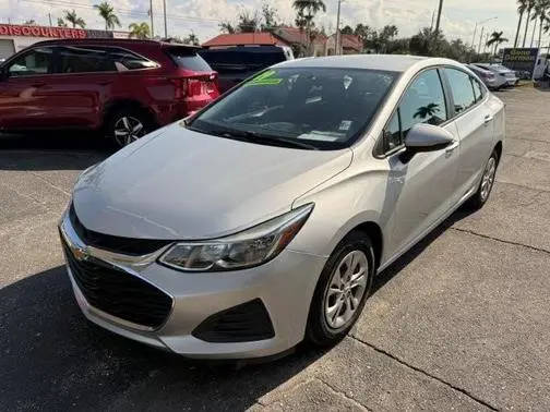 2019 Chevrolet Cruze LS FWD photo