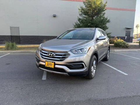 2018 Hyundai Santa Fe Sport 2.4L FWD photo