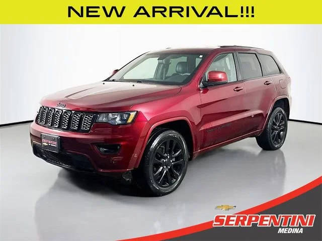 2019 Jeep Grand Cherokee Altitude 4WD photo