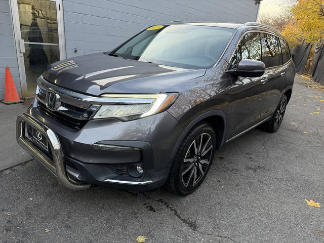2019 Honda Pilot Touring 8-Passenger AWD photo