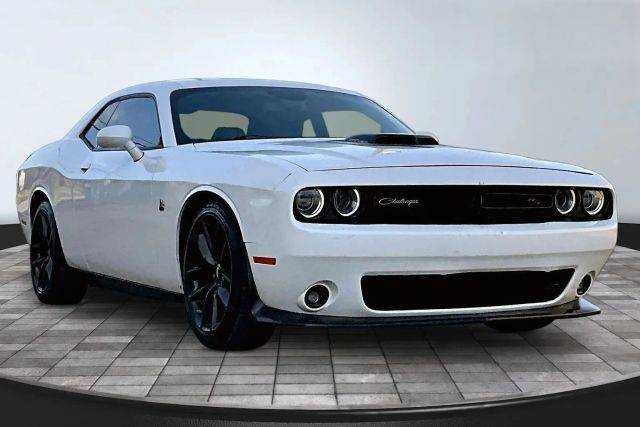 2019 Dodge Challenger R/T Scat Pack RWD photo