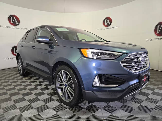 2019 Ford Edge Titanium AWD photo