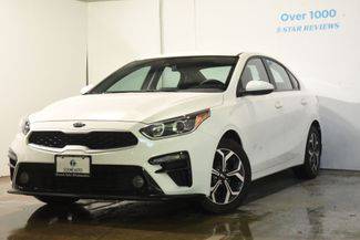 2019 Kia Forte LXS FWD photo