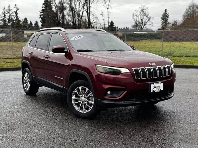 2019 Jeep Cherokee Latitude Plus 4WD photo