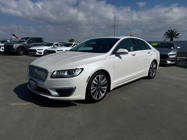 2019 Lincoln MKZ Hybrid Reserve II FWD photo