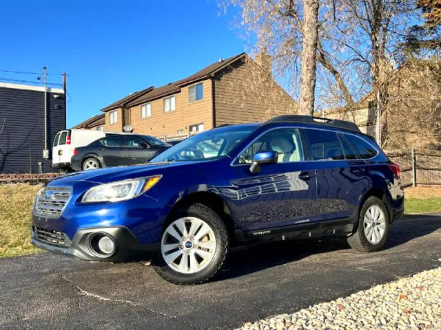 2017 Subaru Outback Premium AWD photo