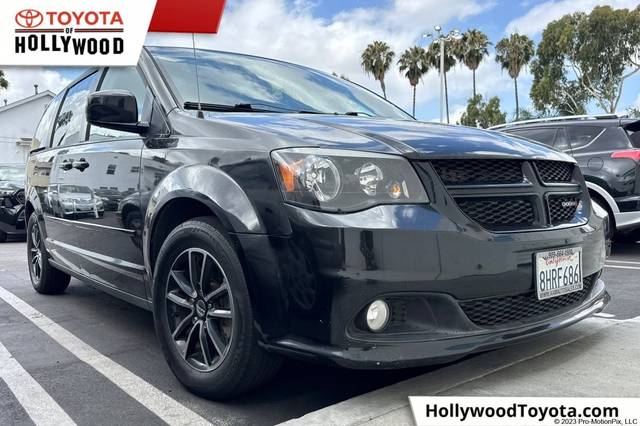2017 Dodge Grand Caravan GT FWD photo