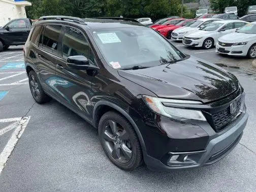 2019 Honda Passport Touring FWD photo