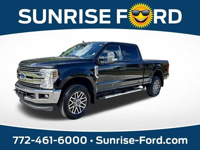 2019 Ford F-250 Super Duty LARIAT 4WD photo