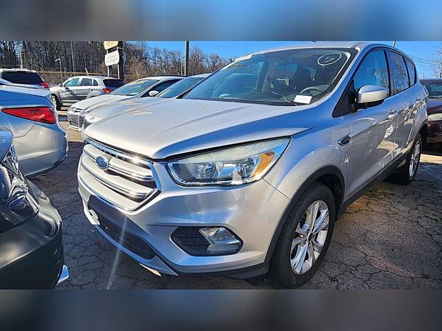 2017 Ford Escape SE FWD photo