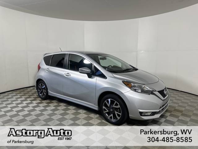 2017 Nissan Versa Note SR FWD photo