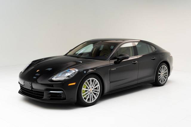 2018 Porsche Panamera 4 E-Hybrid AWD photo