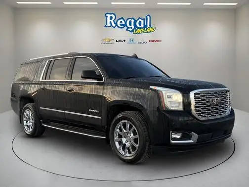 2019 GMC Yukon XL Denali RWD photo