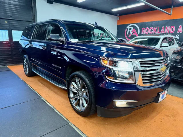 2019 Chevrolet Suburban Premier 4WD photo
