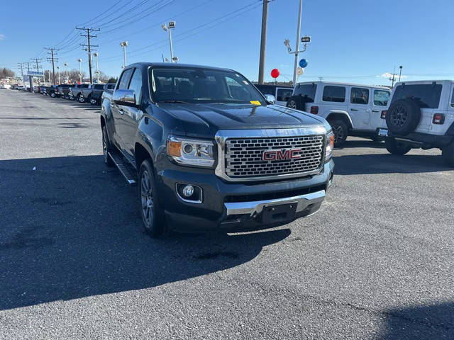 2019 GMC Canyon 4WD Denali 4WD photo