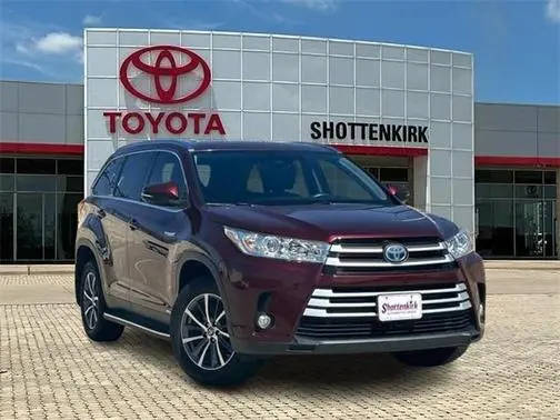 2019 Toyota Highlander Hybrid XLE AWD photo