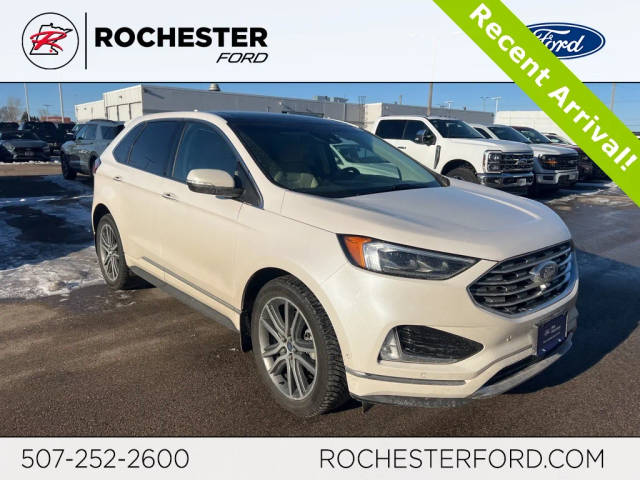 2019 Ford Edge Titanium AWD photo