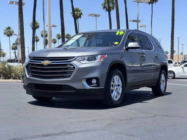 2019 Chevrolet Traverse LT Cloth FWD photo