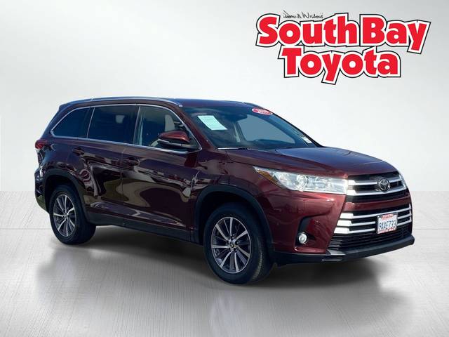 2019 Toyota Highlander XLE FWD photo