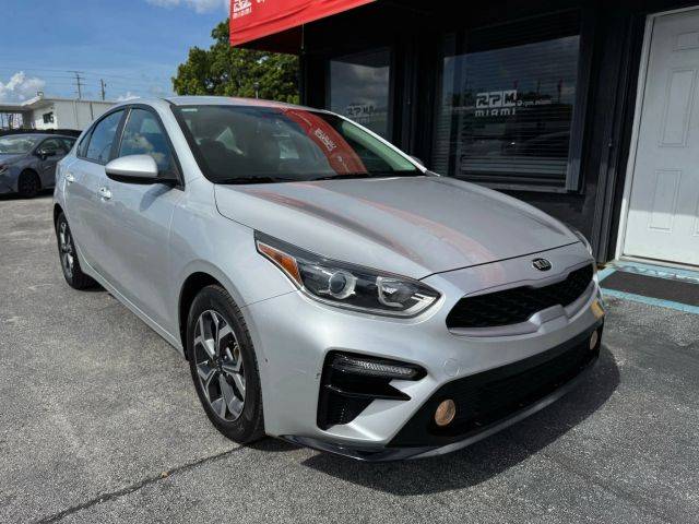 2019 Kia Forte LXS FWD photo