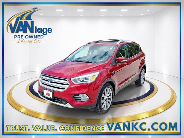 2018 Ford Escape Titanium 4WD photo