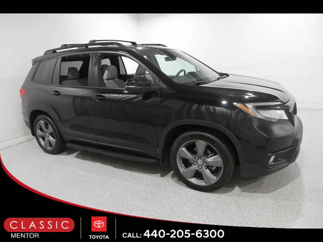 2019 Honda Passport Touring FWD photo