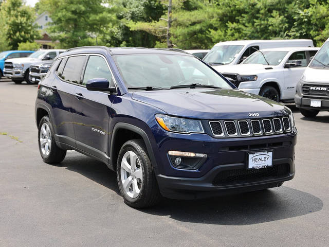 2019 Jeep Compass Latitude 4WD photo