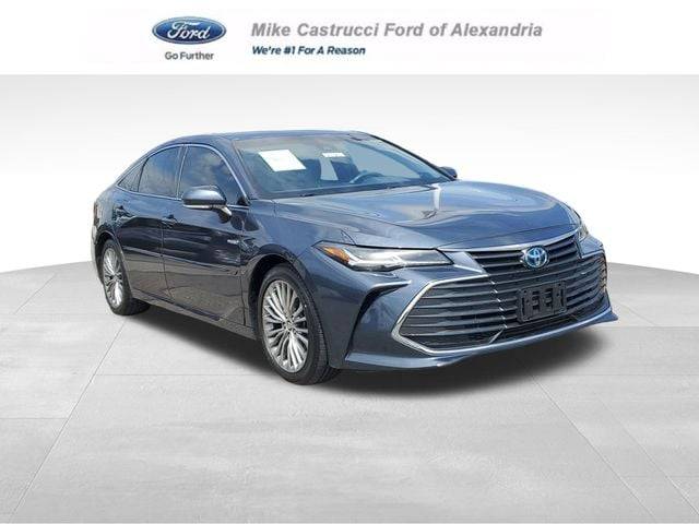 2019 Toyota Avalon Hybrid Limited FWD photo