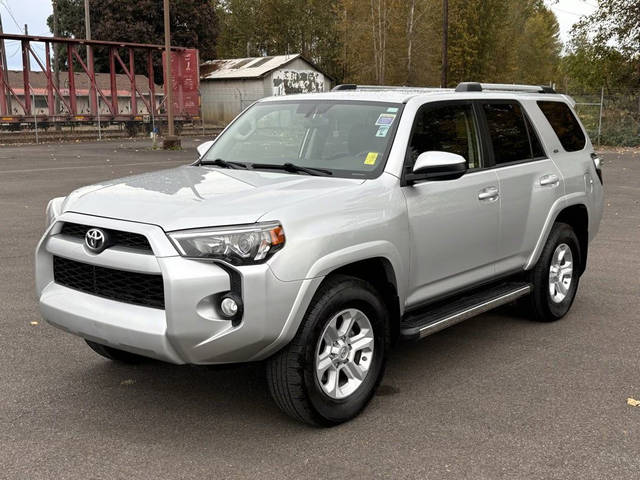 2019 Toyota 4Runner SR5 4WD photo