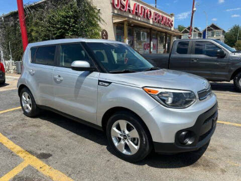 2019 Kia Soul Base FWD photo