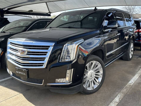 2019 Cadillac Escalade ESV Platinum 4WD photo