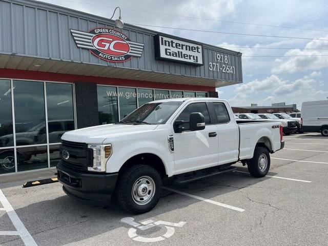 2019 Ford F-250 Super Duty XL 4WD photo