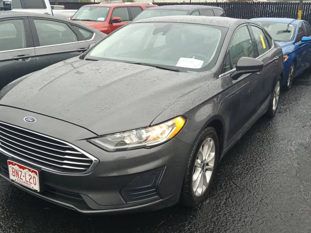 2019 Ford Fusion SE FWD photo