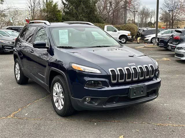 2016 Jeep Cherokee Latitude 4WD photo